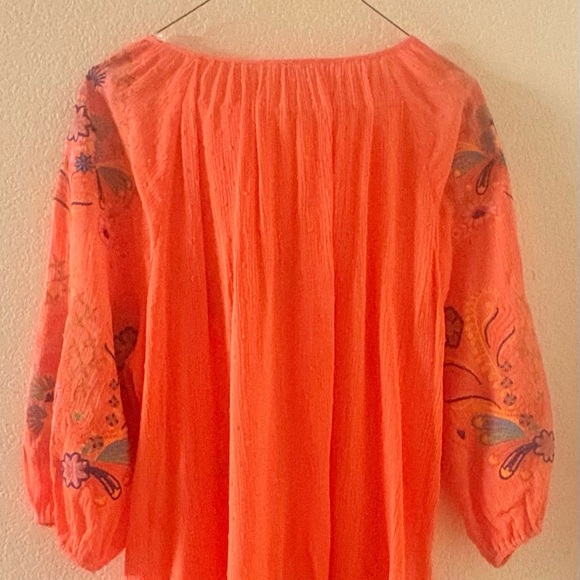 Multicolored Embellished Blouse with Tie Front and 3/4 Sleeves - Picture 2 of 2